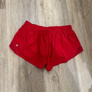 Lululemon Red Hotty Hots 2.5'